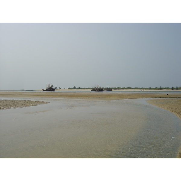 รูปถ่าย พม่า(Myanmar) หาดหม่องมะกันด้านเหนือ(Maungmagan North) 2005-01 29