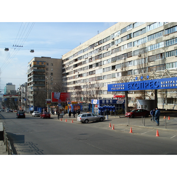 รูปถ่าย ยูเครน(Ukraine) เคียฟ(Kiev) เชฟเชนกา(Shevchenka) 2007-03 43
