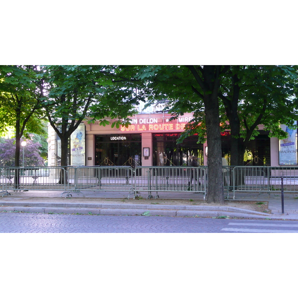 รูปถ่าย ฝรั่งเศส(France) ปารีส(Paris) ช็องเซลีเซ(Champs Elysees) 2007-04 120