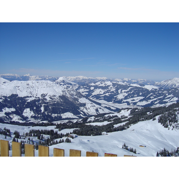 รูปถ่าย ออสเตรีย(Austria) คิทซ์บูเฮล(Kitzbuhel) สกี(Ski) 2005-03 105