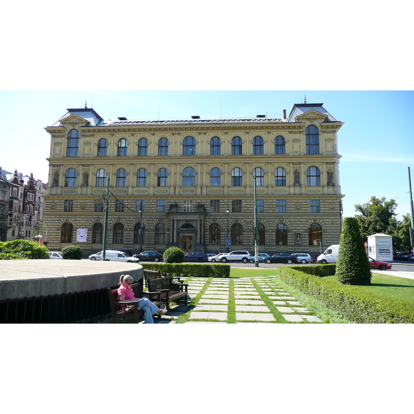 รูปถ่าย สาธารณรัฐเช็ก(Czech Republic) ปราก(Prague) 17 ลิสโตปาดื(17 Listopadu) 2007-07 19