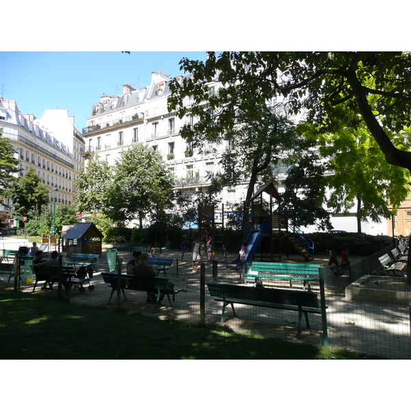 รูปถ่าย ฝรั่งเศส(France) ปารีส(Paris) ถนนลาฟาแย็ต(Rue La Fayette) 2007-08 19