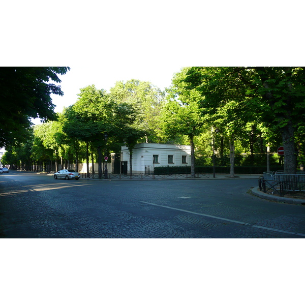 รูปถ่าย ฝรั่งเศส(France) ปารีส(Paris) ช็องเซลีเซ(Champs Elysees) 2007-04 94