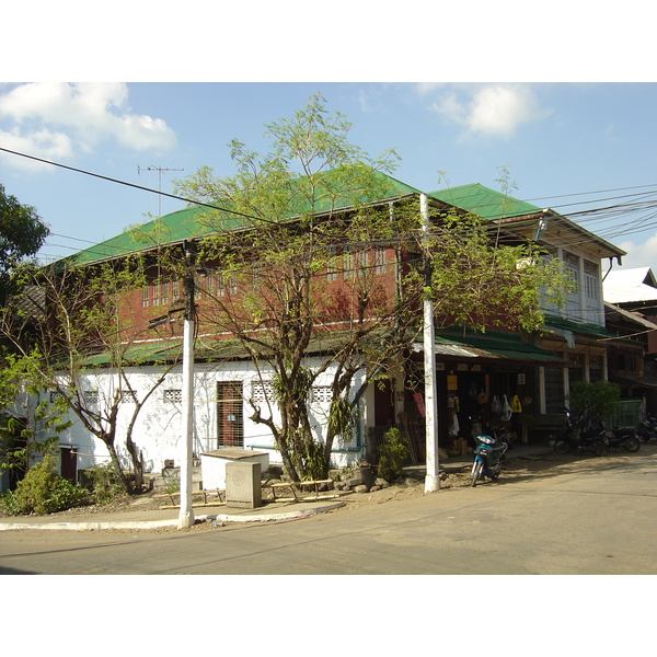 รูปถ่าย พม่า(Myanmar) มะริด(Myeik (Mergui)) 2005-01 31