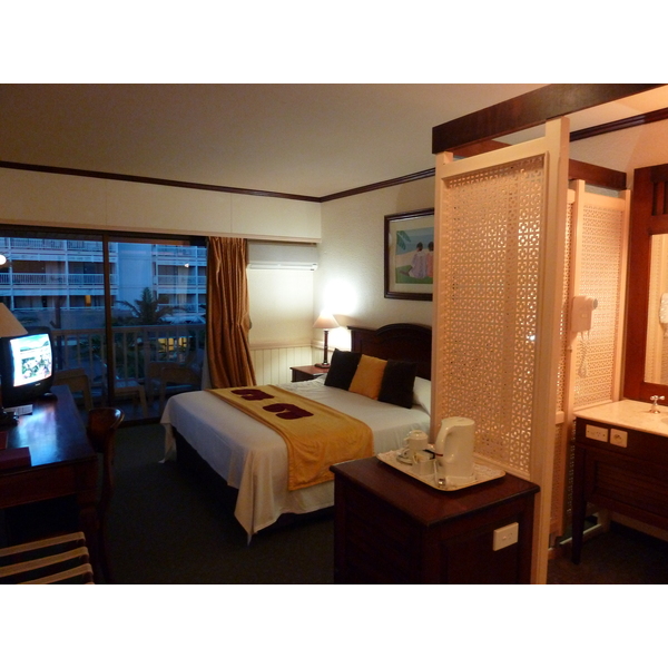 รูปถ่าย นิวแคลิโดเนีย(New Caledonia) โรงแรมเลอเซิร์ฟ นูเมอา(Le Surf Hotel Noumea) 2010-05 27