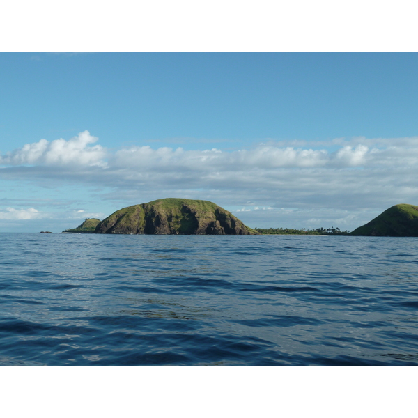 รูปถ่าย ฟิจิ(Fiji) จากเกาะอามูนูกาไปเกาะแคสต์อะเวย์(Amunuca Island to Castaway Island) 2010-05 58