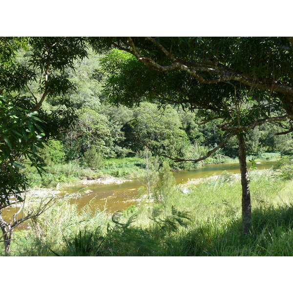 รูปถ่าย นิวแคลิโดเนีย(New Caledonia) ถนนจากตงตูตาไปทีโอ(Tontouta to Thio road) 2010-05 18