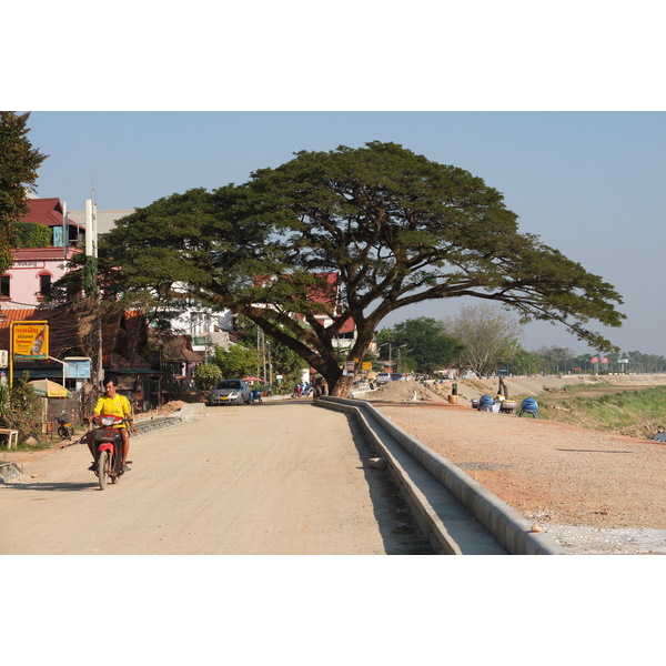 รูปถ่าย ลาว(Laos) เวียงจันทน์(Vientiane) 2012-12 170