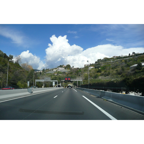 รูปถ่าย ฝรั่งเศส(France) เฟรนช์ริวิเอรา(French Riviera) ถนนจากนีซไปม็องตง(Nice to Menton road) 2008-03 59