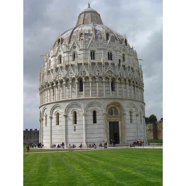 รูปถ่าย อิตาลี(Italy) ปิซา(Pisa) 2004-03 33