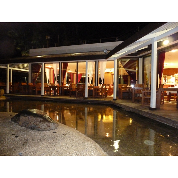 รูปถ่าย นิวแคลิโดเนีย(New Caledonia) โรงแรมเลอเซิร์ฟ นูเมอา(Le Surf Hotel Noumea) 2010-05 1