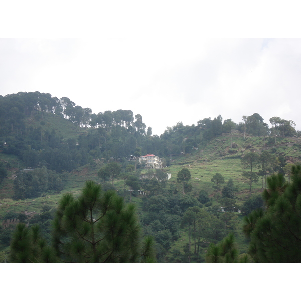 รูปถ่าย ปากีสถาน(Pakistan) ถนนจากอิสลามาบัดไปมัรรี(Islamabad to Murree road) 2006-08 30
