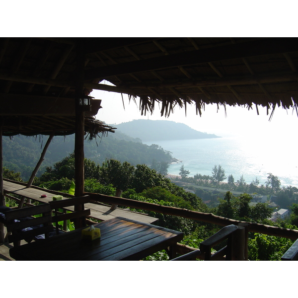 รูปถ่าย ไทย(Thailand) ภูเก็ต(Phuket) จุดชมวิวกะตะกะรน(Kata Karon Viewpoint) 2005-12 13