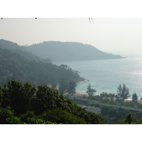 รูปถ่าย ไทย(Thailand) ภูเก็ต(Phuket) จุดชมวิวกะตะกะรน(Kata Karon Viewpoint) 2005-12 12