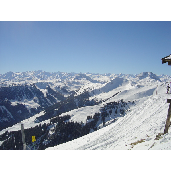 รูปถ่าย ออสเตรีย(Austria) คิทซ์บูเฮล(Kitzbuhel) สกี(Ski) 2005-03 77