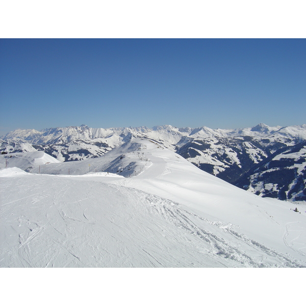 รูปถ่าย ออสเตรีย(Austria) คิทซ์บูเฮล(Kitzbuhel) สกี(Ski) 2005-03 74