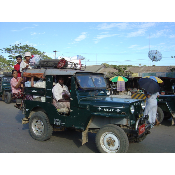 รูปถ่าย พม่า(Myanmar) ย่างกุ้ง(Yangon) 2005-01 7