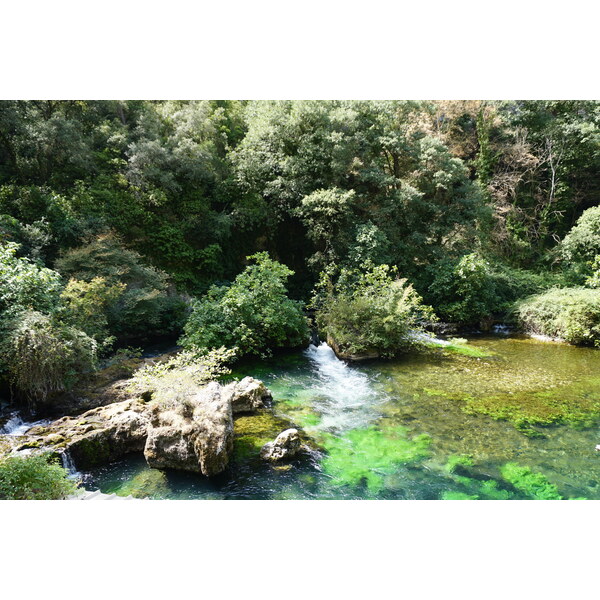 รูปถ่าย ฝรั่งเศส(France) ฟงแตน-เดอ-โวกลูซ(Fontaine-de-Vaucluse) 2017-08 10