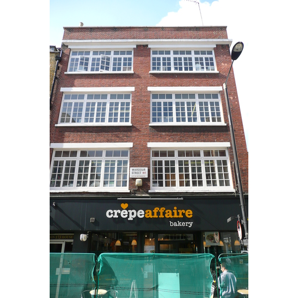 รูปถ่าย อังกฤษ(United Kingdom) ลอนดอน(London) ถนนวอร์ดอร์(Wardour Street) 2007-09 2