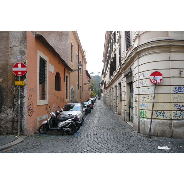 รูปถ่าย อิตาลี(Italy) โรม(Rome) ถนนเดลลาลุงการา(Via della Lungara) 2007-11 3