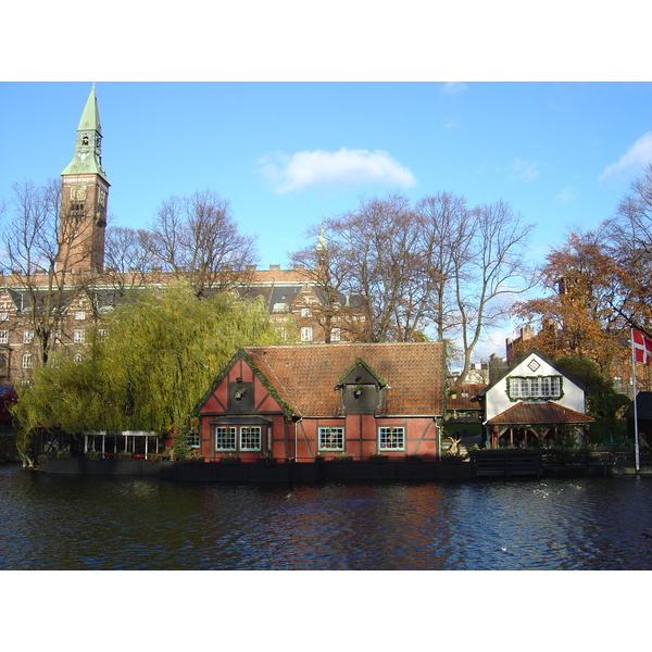 รูปถ่าย เดนมาร์ก(Denmark) โคเปนเฮเกน(Copenhagen) สวนสาธารณะทิโวลี(Tivoli Park) 2004-11 6