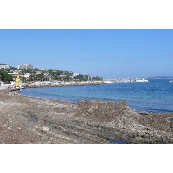 รูปถ่าย ฝรั่งเศส(France) คานส์(Cannes) หาดกาซาแญร์(Plage Gazagnaire) 2008-03 81