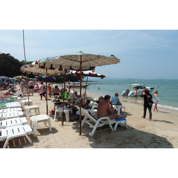 รูปถ่าย ไทย(Thailand) พัทยา(Pattaya) หาดโคซี่(Cosy Beach) 2011-01 49