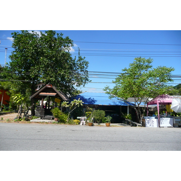 รูปถ่าย ไทย(Thailand) ถนนจากพัทยาไปเกาะเสม็ด(Pattaya to Ko Samet road) 2008-12 111