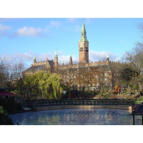 รูปถ่าย เดนมาร์ก(Denmark) โคเปนเฮเกน(Copenhagen) สวนสาธารณะทิโวลี(Tivoli Park) 2004-11 24