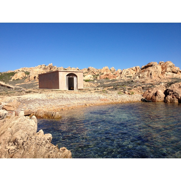 รูปถ่าย อิตาลี(Italy) อ่าวกาลาลุงกา(Cala Lunga) 2012-09 11