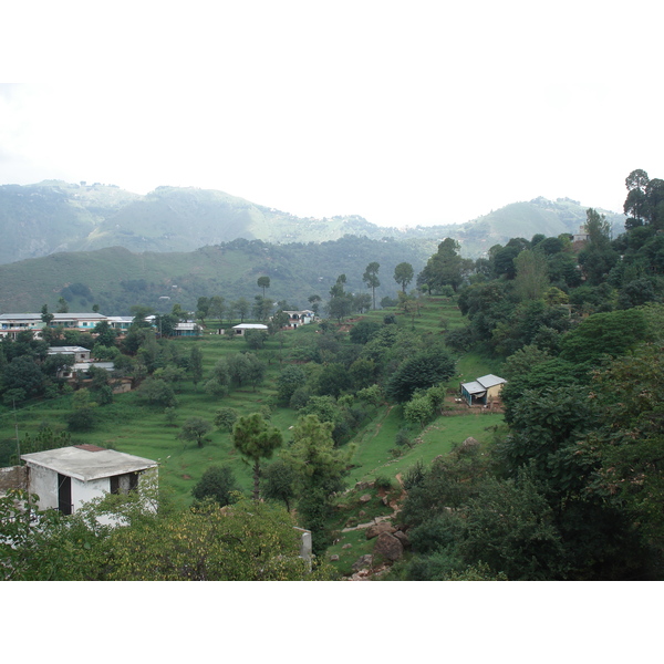 รูปถ่าย ปากีสถาน(Pakistan) ถนนจากอิสลามาบัดไปมัรรี(Islamabad to Murree road) 2006-08 91