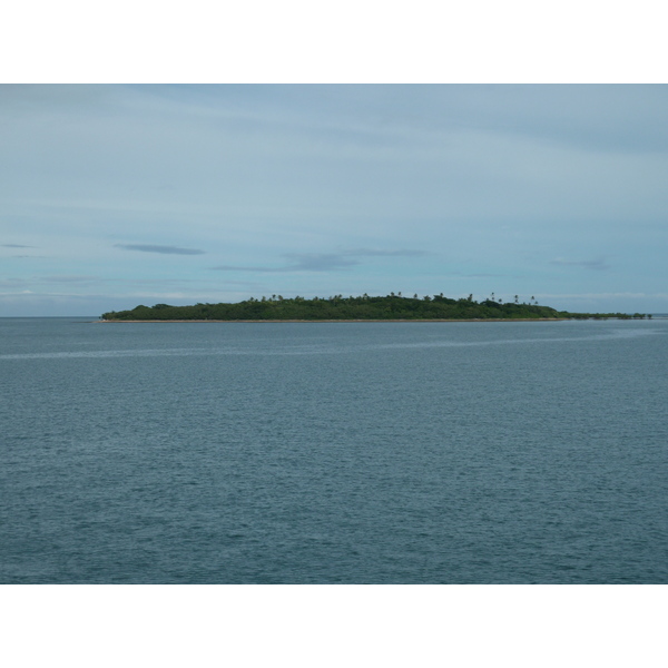 รูปถ่าย ฟิจิ(Fiji) จากเดนาเราไปเกาะโตโกรีกี(Denarau to Tokoriki Island) 2010-05 0
