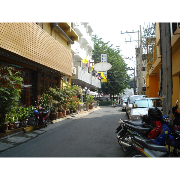 รูปถ่าย ไทย(Thailand) พัทยา(Pattaya) พัทยาสายสอง(Pattaya Saisong) 2008-01 149