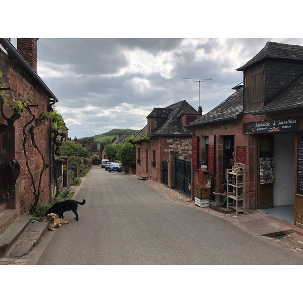 รูปถ่าย ฝรั่งเศส(France) กอลงฌ์-ลา-รูฌ(Collonges la Rouge) 2018-04 49
