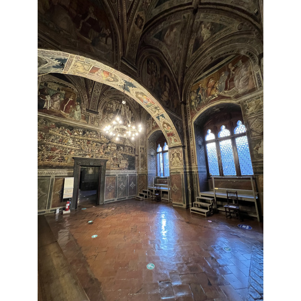 รูปถ่าย อิตาลี(Italy) ซีเอน่า(Siena) วังปุบบลีโก(Palazzo Pubblico) 2021-09 134