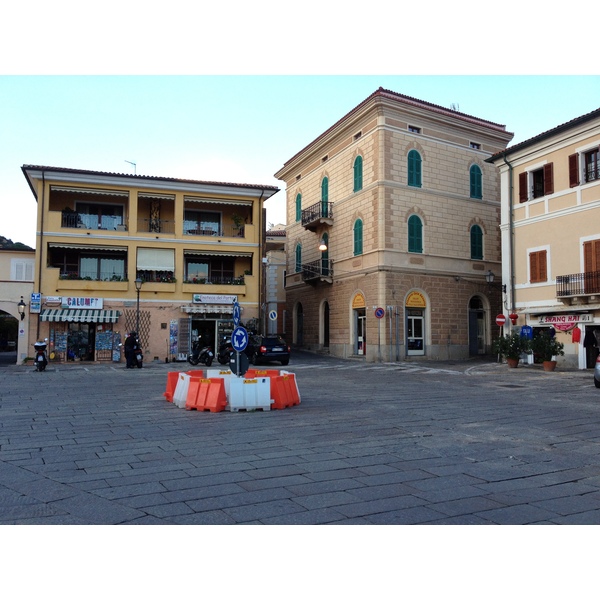 รูปถ่าย อิตาลี(Italy) ลามัดดาเลนา(La Maddalena) 2012-09 63