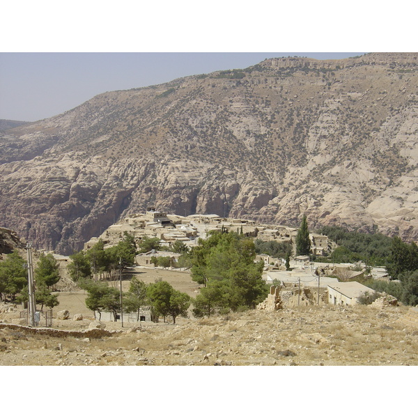 รูปถ่าย จอร์แดน(Jordan) ดานา(Dana) 2004-10 2