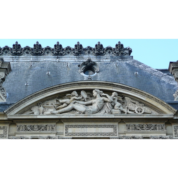 รูปถ่าย ฝรั่งเศส(France) ปารีส(Paris) ลูฟว์(Louvre) ด้านหน้าพระราชวังลูฟวร์ริมแม่น้ำ(Riverside facade of Louvre) 2007-07 44