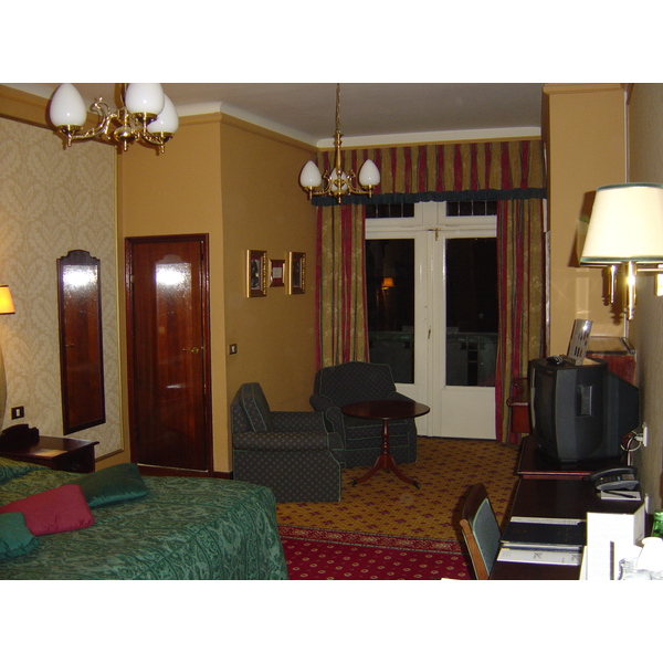 รูปถ่าย เดนมาร์ก(Denmark) โคเปนเฮเกน(Copenhagen) โรงแรมพาเลซ(Palace Hotel) 2004-11 2