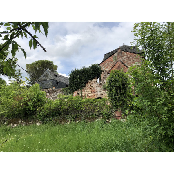 รูปถ่าย ฝรั่งเศส(France) กอลงฌ์-ลา-รูฌ(Collonges la Rouge) 2018-04 99
