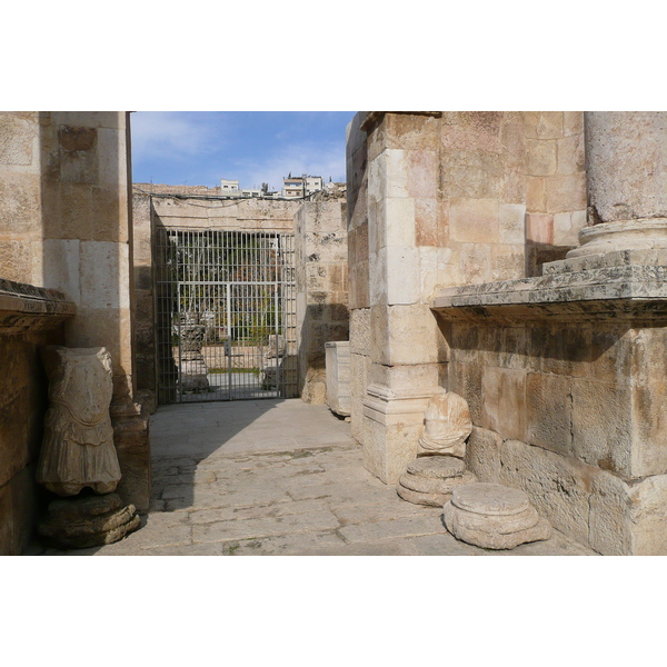 รูปถ่าย จอร์แดน(Jordan) อัมมาน(Amman) โรงละครโรมัน(Roman Theater) 2007-12 2