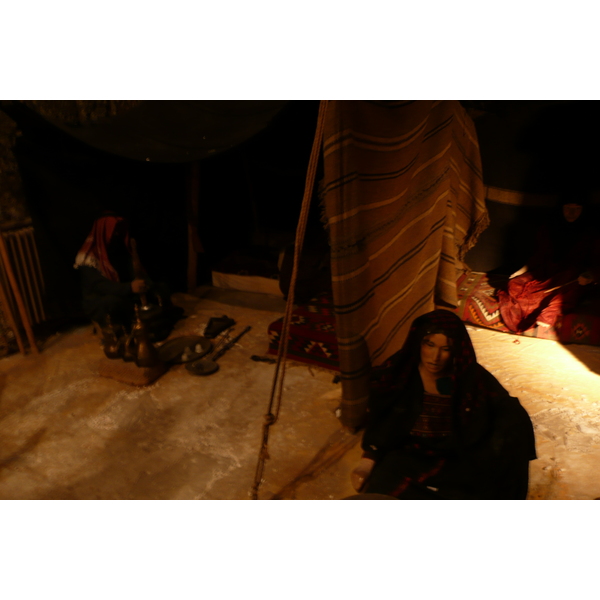 รูปถ่าย จอร์แดน(Jordan) อัมมาน(Amman) โรงละครโรมัน(Roman Theater) พิพิธภัณฑ์คติชน(Folklore Museum) 2007-12 2