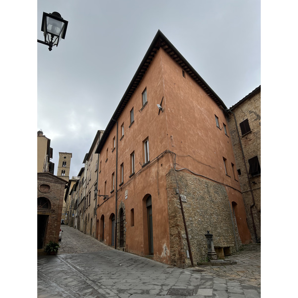 รูปถ่าย อิตาลี(Italy) วอลแตร์รา(Volterra) 2021-09 177