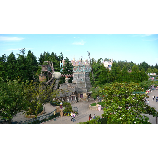 รูปถ่าย ฝรั่งเศส(France) ดิสนีย์แลนด์ปารีส(Disneyland Paris) เขาวงกตอลิซ(Alice Labyrinth) 2007-07 4