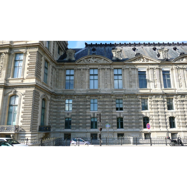 รูปถ่าย ฝรั่งเศส(France) ปารีส(Paris) ลูฟว์(Louvre) ด้านหน้าพระราชวังลูฟวร์ริมแม่น้ำ(Riverside facade of Louvre) 2007-07 15