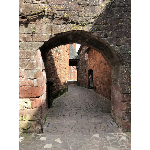 รูปถ่าย ฝรั่งเศส(France) กอลงฌ์-ลา-รูฌ(Collonges la Rouge) 2018-04 133