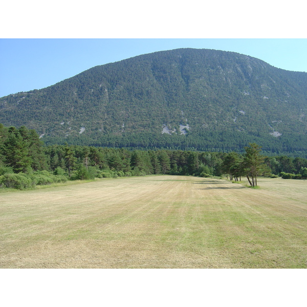 รูปถ่าย ฝรั่งเศส(France) ถนนจากกาสแตลลานไปกูร์เซกูล(Road Castelane to Coursegoule) 2004-08 10