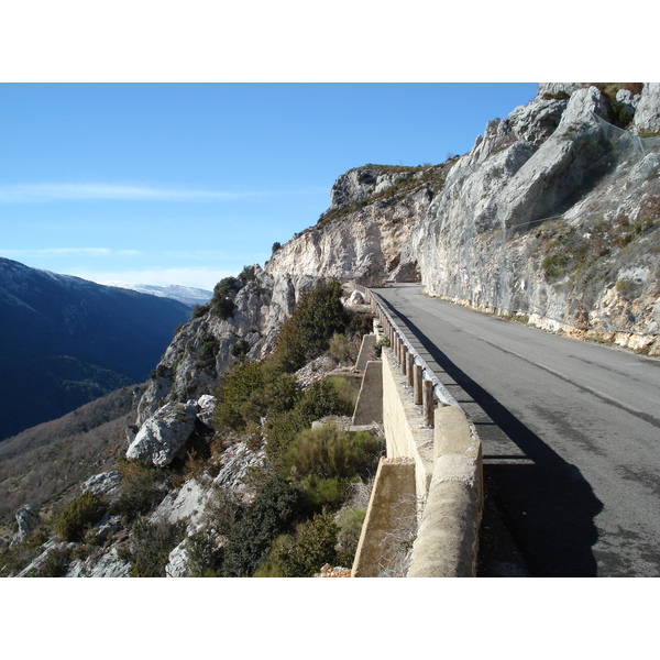 รูปถ่าย ฝรั่งเศส(France) ถนนจากกูร์เซกูลไปเกรโอลีแยร์-เล-เนจ(Coursegoule to Greolieres les neiges road) 2007-01 30
