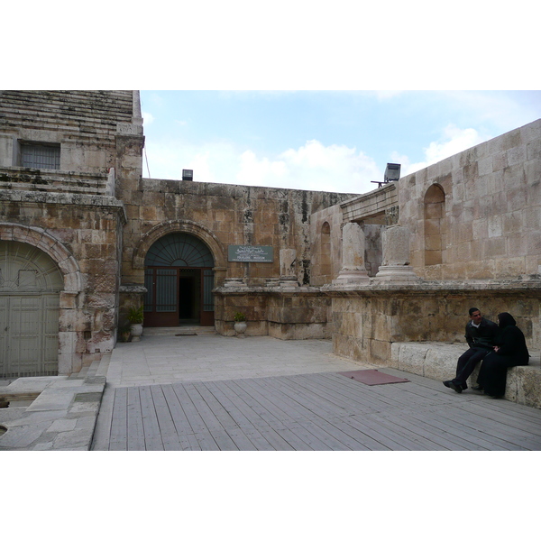 รูปถ่าย จอร์แดน(Jordan) อัมมาน(Amman) โรงละครโรมัน(Roman Theater) พิพิธภัณฑ์คติชน(Folklore Museum) 2007-12 3
