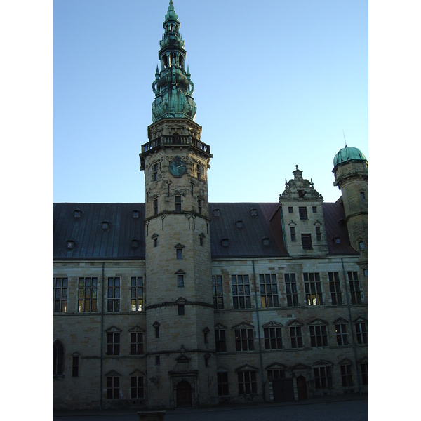 รูปถ่าย เดนมาร์ก(Denmark) เฮลซิงกอร์(Helsingor) 2004-02 22